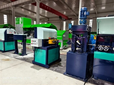 2 Ribbed Steel Bar Kaldvalsing Maskiner Steel Bar Machine